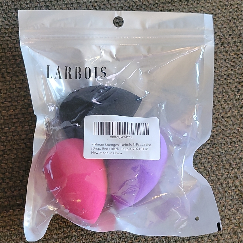 NWT 3 pack makeup sponges